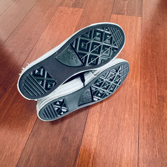 Converse platform Taylor All Star 70 High Top Sneaker Black and White with Studs - Picture 12 of 17